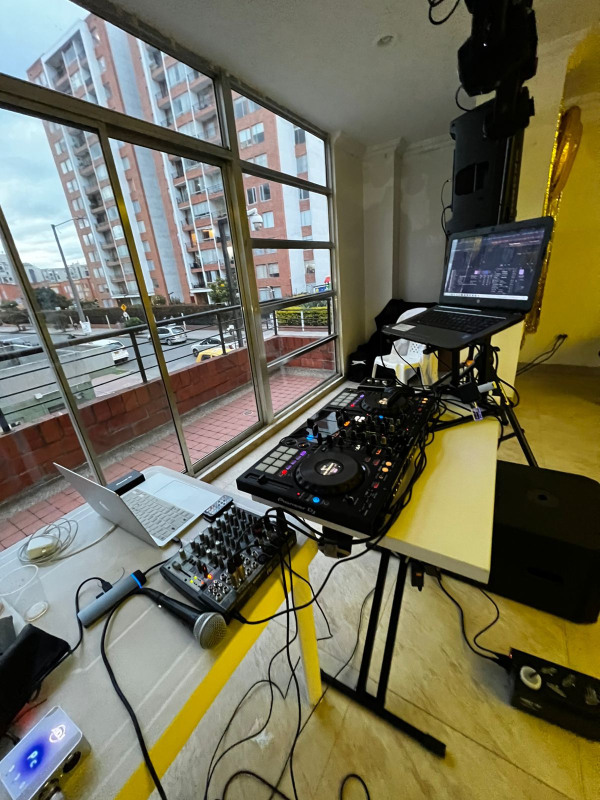 Momento de un evento producido por Toledo Producciones